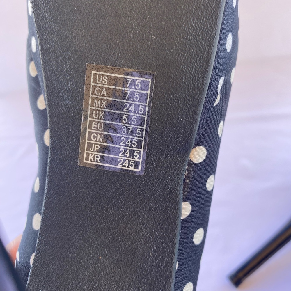 🛍️🛍️🛍️ Forever21 Black with White polka dots High Heels, sz 7.5, Used - Picture 12 of 16